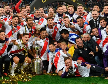 DE ALBAÑIL A CAMPEÓN DE LA LIBERTADORES; EL DESCONOCIDO PASADO DEL JUGADOR DE RIVER