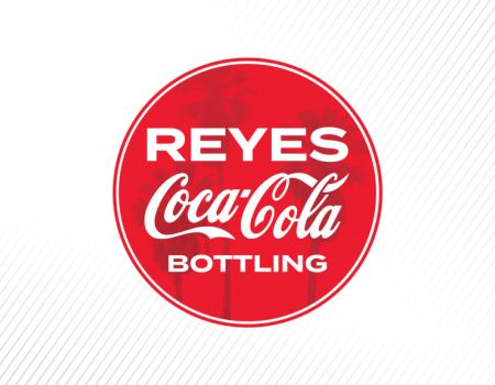 Los Raiders firman un acuerdo para llevar a Coca-Cola al Allegiant Stadium