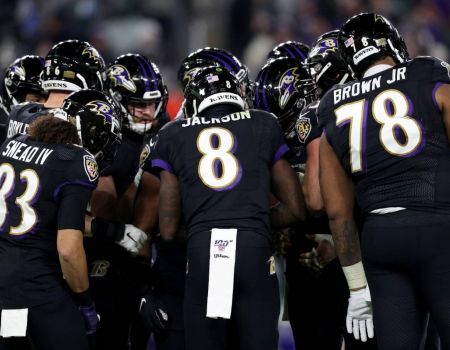 Ravens muestra su poderío y conquista la AFC Norte