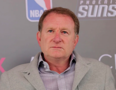 La NBA multa con 10 millones de dólares al dueño de los Suns por comportamiento abusivo