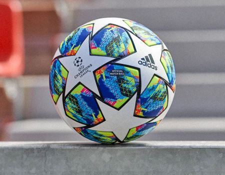 La UEFA busca sponsor para la pelota de la Champions y Europa League