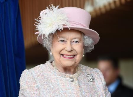 La Reina Isabel ganó 9 millones por invertir en su deporte favorito.